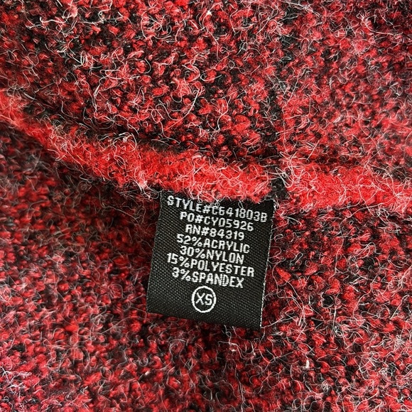 CYRUS Red & Black Windowpane Hooded Sweater Jacket Cozy Warm Winter XS - Picture 5 of 5